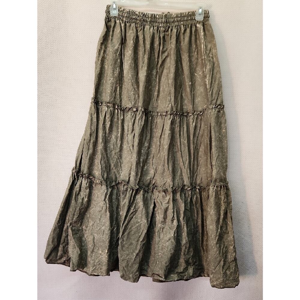 Zenana Outfitters Olive Tiered Maxi Skirt - Picture 2 of 4